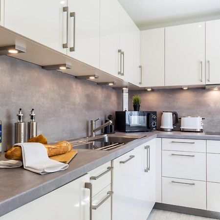Apartment Eastside Mit 3 Zimmern Fur Bis Zu 5 Personen Mit Balkon Friedrichshafen Exteriér fotografie