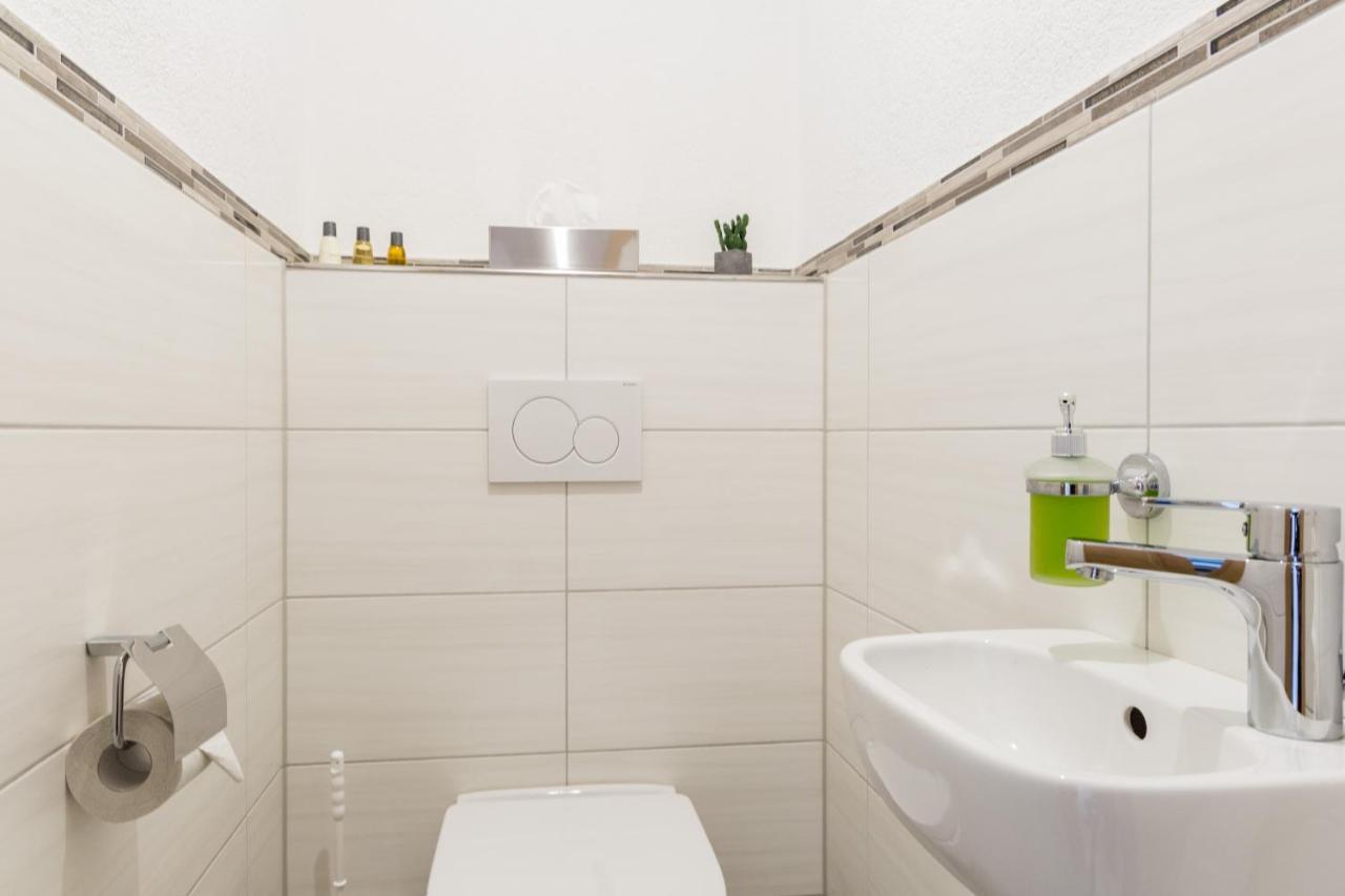 Apartment Eastside Mit 3 Zimmern Fur Bis Zu 5 Personen Mit Balkon Friedrichshafen Exteriér fotografie