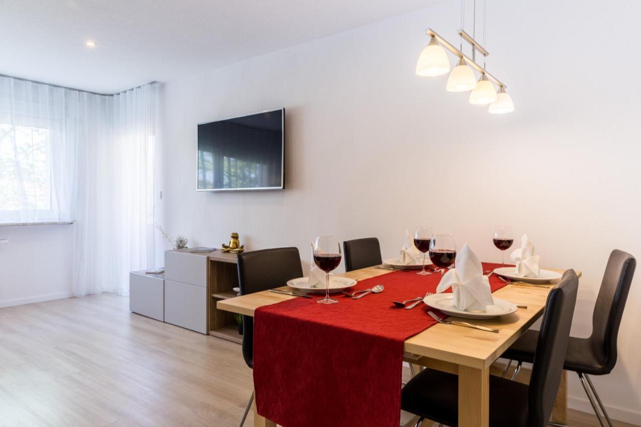 Apartment Eastside Mit 3 Zimmern Fur Bis Zu 5 Personen Mit Balkon Friedrichshafen Exteriér fotografie